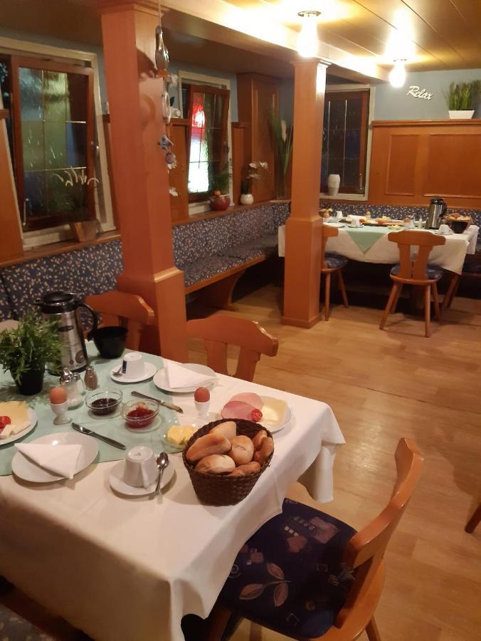 Landgasthof Rose Hotell Ditzingen Exteriör bild