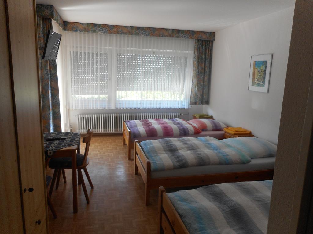 Landgasthof Rose Hotell Ditzingen Exteriör bild